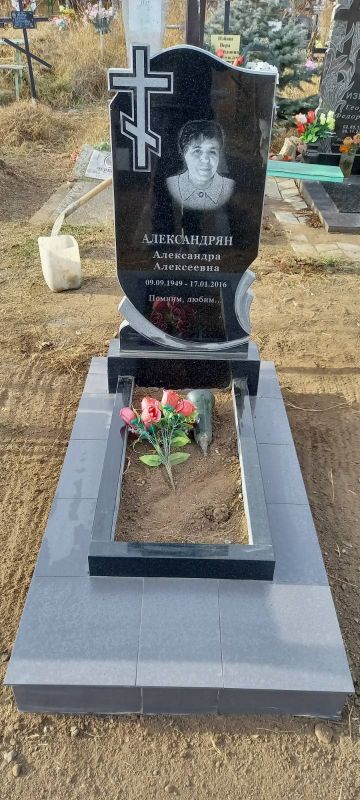 Памятник Вертикальный - Гранит 