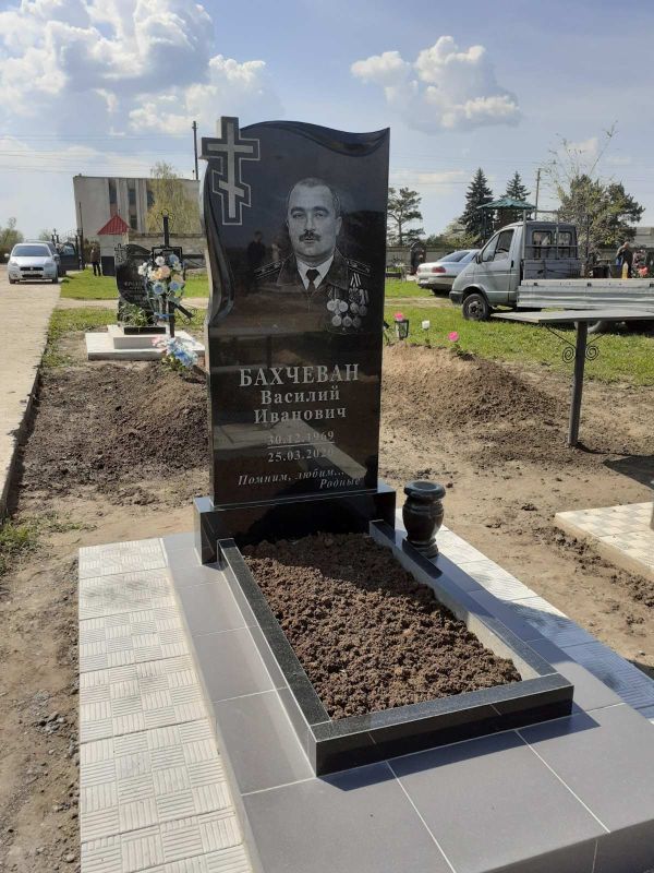 Памятник Вертикальный - Гранит 