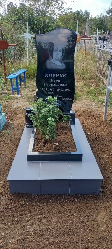 Памятник Вертикальный - Гранит