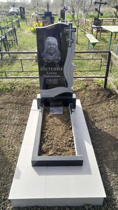 Памятник Вертикальный - Гранит 
