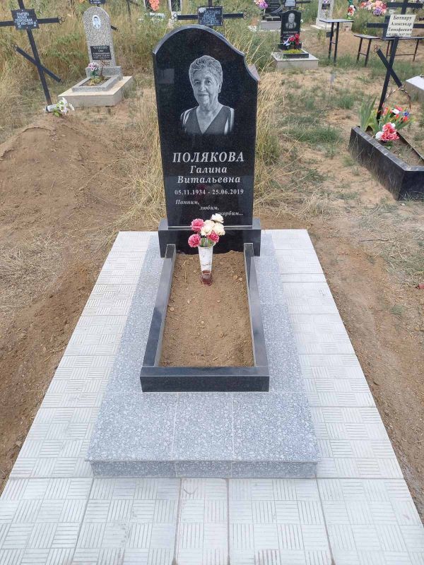 Памятник Вертикальный - Гранит 