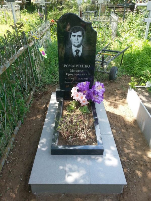 Памятник Вертикальный - Гранит 