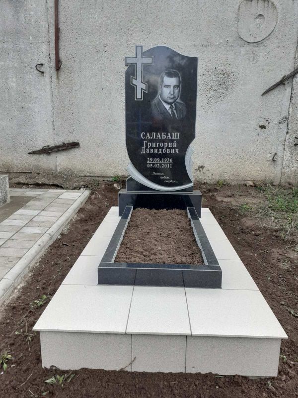 Памятник Вертикальный - Гранит 