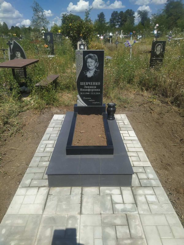 Памятник Вертикальный - Гранит 