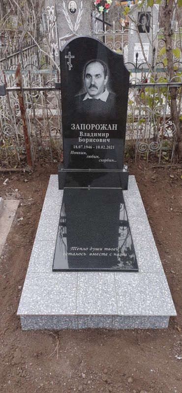 Памятник Вертикальный - Гранит 